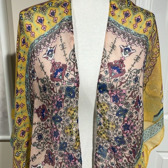 Woven heart yellow kimono cover up - Picture 3 of 6